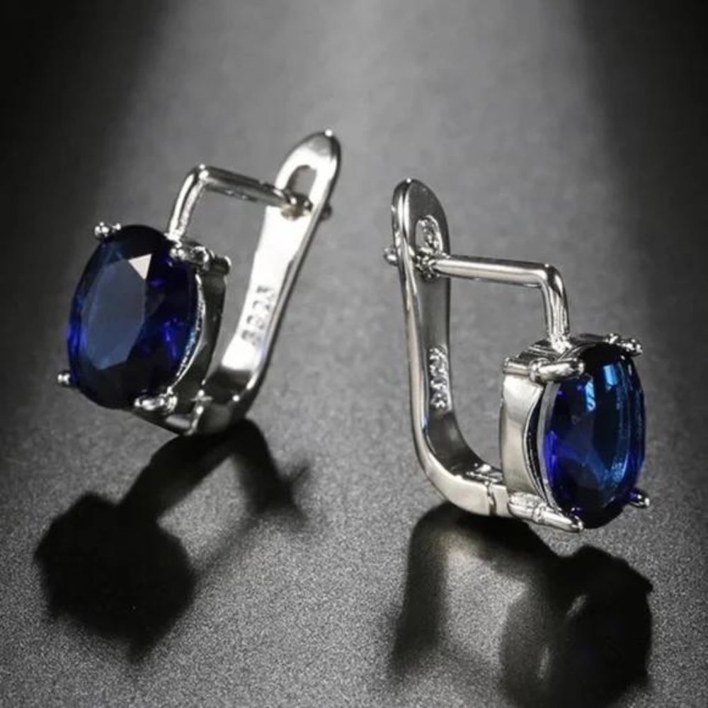 OVAL DARK BLUE DIAMOND 925 STERLING SILVER EARRINGS,NICE EARRINGS, CUTE EARRINGS - Picture 2 of 3